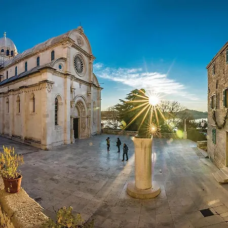 1 Bedroom Cozy In * Sibenik